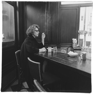 woman-at-a-counter-smoking-n.y.c._diane_arbus_paris_photo